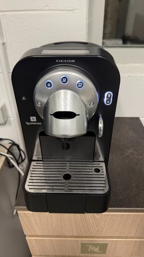 Macchina del caffè - macchina, nespresso
